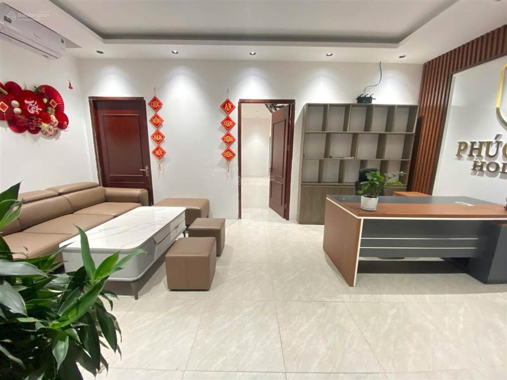 Gần đh gtvt! cho thuê nhà ngõ 68 cầu giấy, ô tô vào nhà, 65m2, 5t, làm vp, dạy học, kdol.