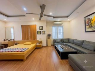 Dt khủng! cho thuê nhà phân lô trần quốc hoàn, oto tránh, 120m2, vừa ở vừa làm vp, kdol, dạy học.