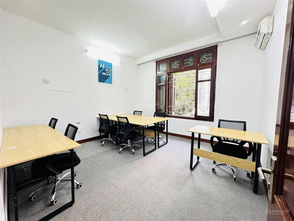 Lô góc! cho thuê nhà trung kính, 60m2, 5t, ô tô tránh, 60m2, 5t, setup vp sẵn.