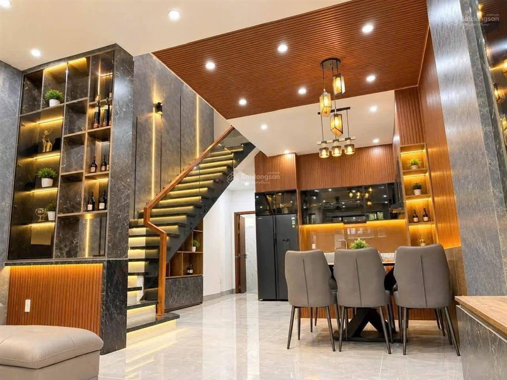Phân lô! cho thuê nhà trung kính, vỉa hè, ô tô tránh, 55m2, 5t, làm vp, kdol, dạy học...