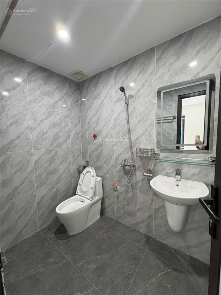 Gara, thang máy! cho thuê nhà riêng nguyễn bá khoản, 85m2, full nội thất xịn, làm vp, dạy học, kdol