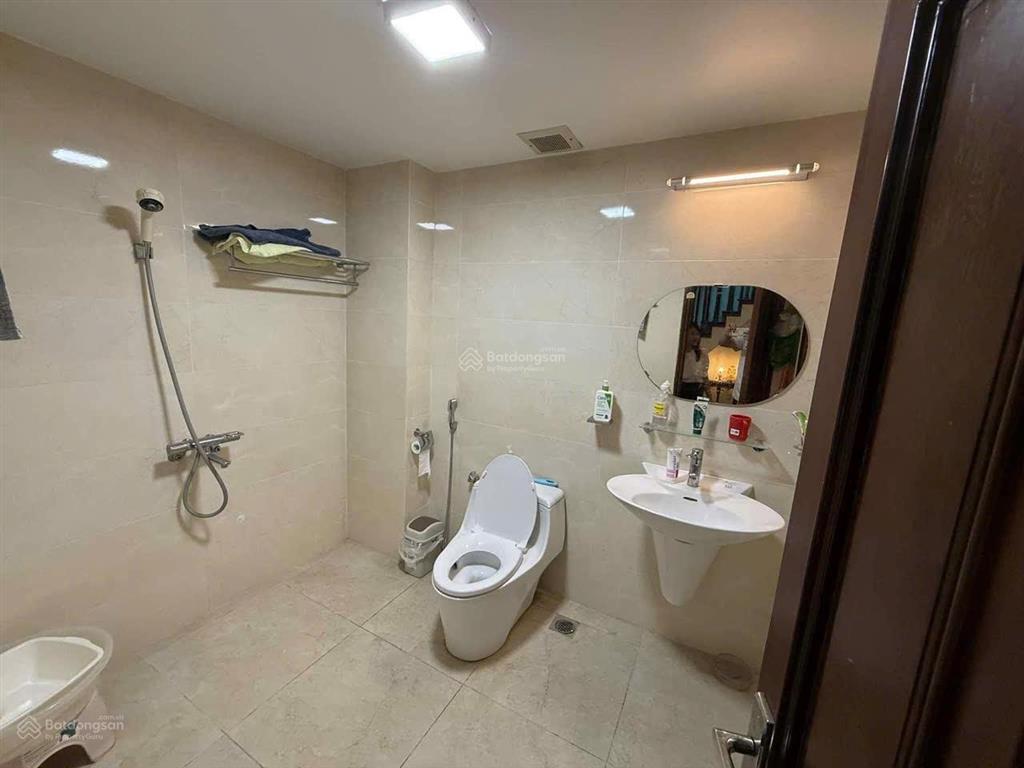 Vip! cho thuê nhà kđt yên hòa, 80m2, gara oto, thông sàn, làm vp, dạy học, kdol kết hợp ở.
