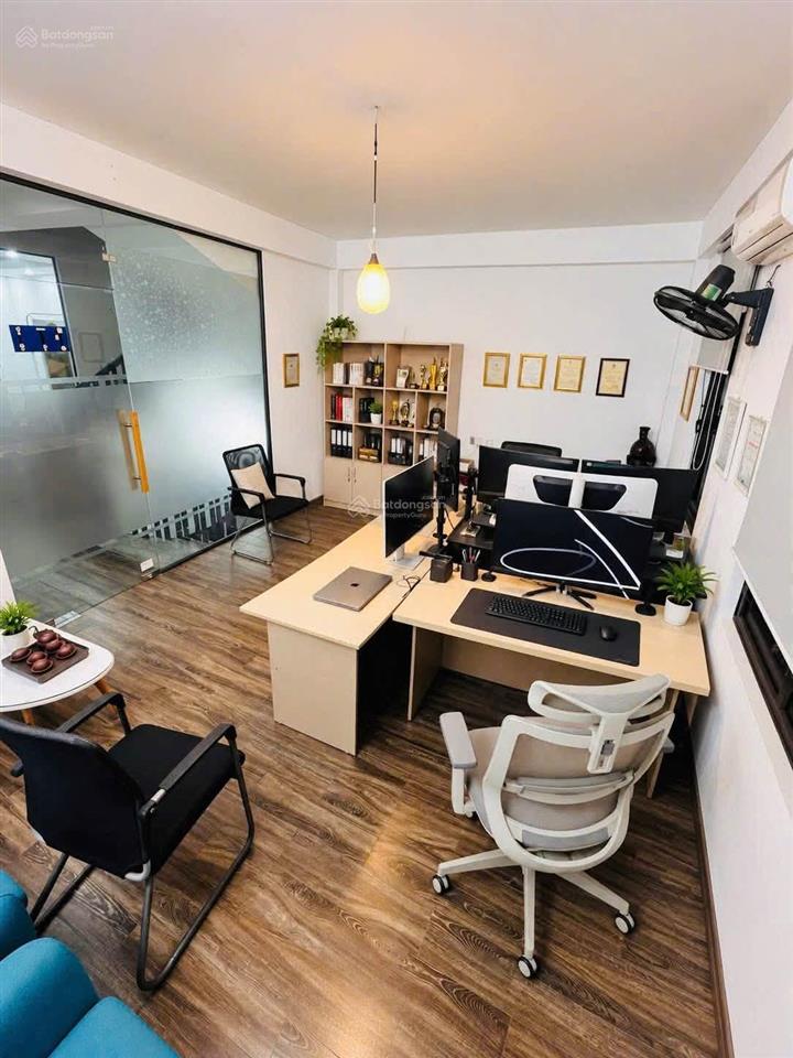 Oto tránh đỗ! cho thuê nhà trung kính, 60m2, 6t, làm vp, spa, showroom, studio, trung tâm tiếng anh
