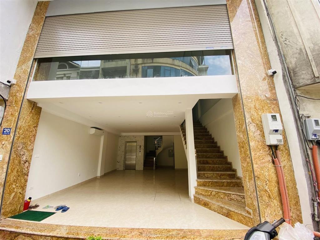 Thang máy! cho thuê nhà mạc thái tổ, thông sàn, mới, vỉa hè rộng, 58m2, 7t, làm vp, spa, thẩm mỹ.