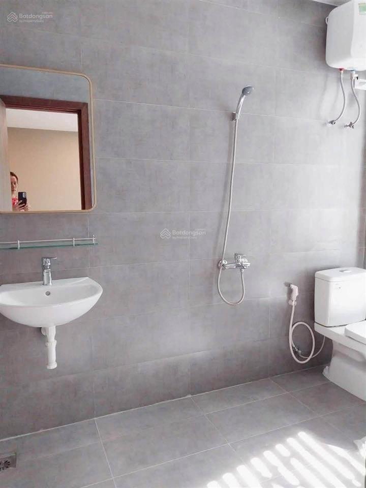Oto! cho thuê nhà hoa bằng, 50m2, 5t, làm vp, kdol, dạy học kết hợp ở.