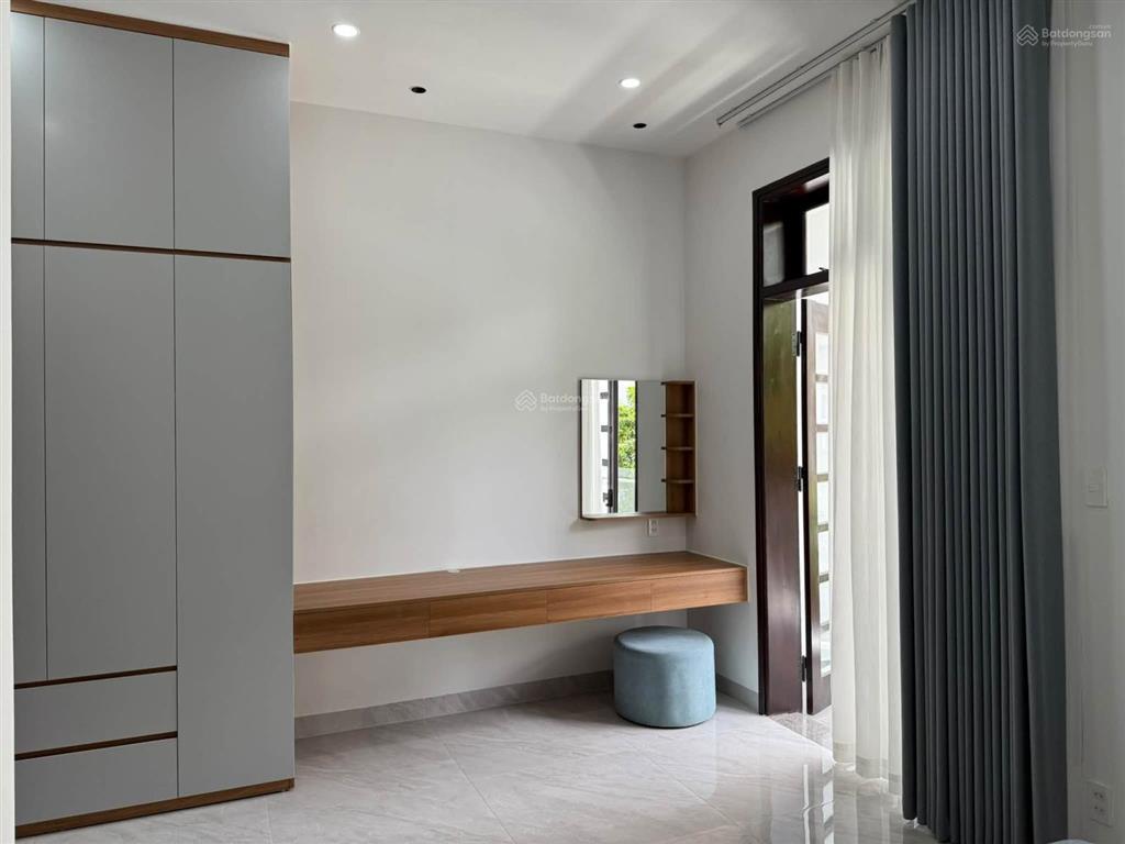 Oto! cho thuê nhà trần cung, 50m2, 5t, vừa ở vừa làm vp, dạy học, kdol.