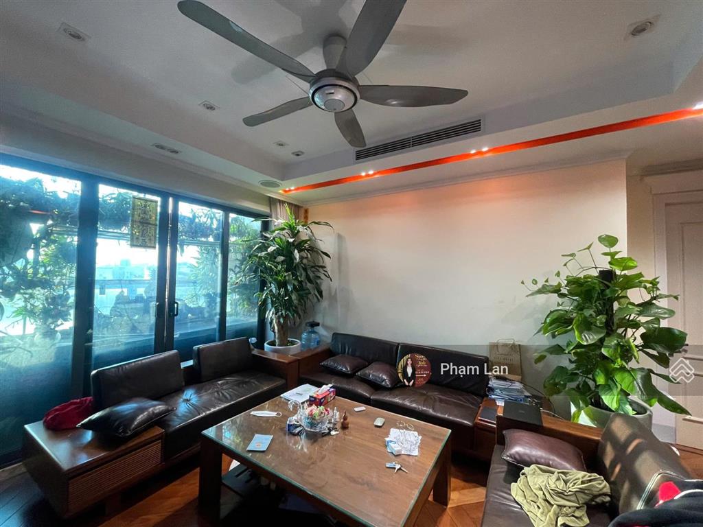 Chính chủ gửi bán căn hộ 3pn veam building  689 lạc long quân  140m2 căn góc đông nam  đông bắc