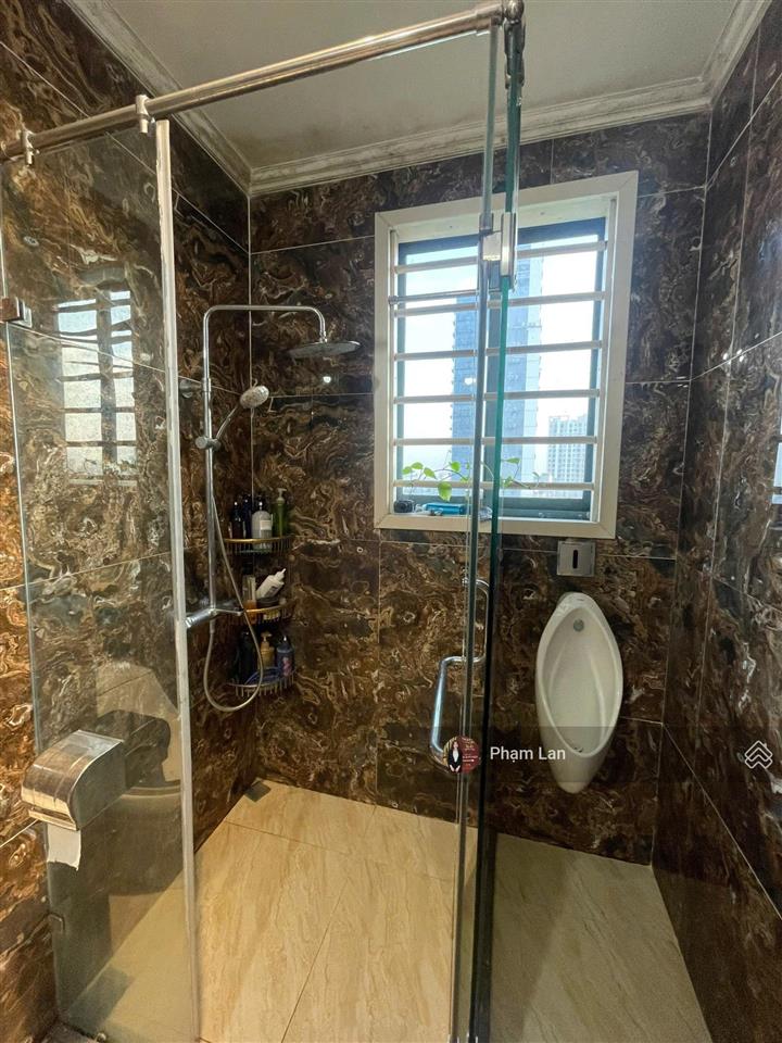 Chính chủ gửi bán căn hộ 3pn veam building  689 lạc long quân  140m2 căn góc đông nam  đông bắc