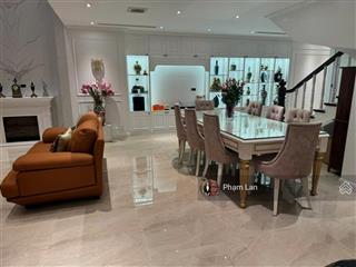 Penthouse duplex hoa hậu  az lâm viên complex  view hồ nghĩa tân  full đồ đẹp  sẵn sổ  31.5 tỷ