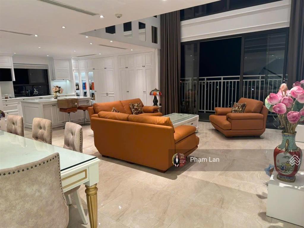 Penthouse duplex hoa hậu  az lâm viên complex  view hồ nghĩa tân  full đồ đẹp  sẵn sổ  31.5 tỷ