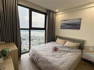 Bán căn hộ 2pn  view hồ tầng cao  ngắm pháo hoa tại căn hộ  giá 10.4 tỷ bao phí  bán nhanh