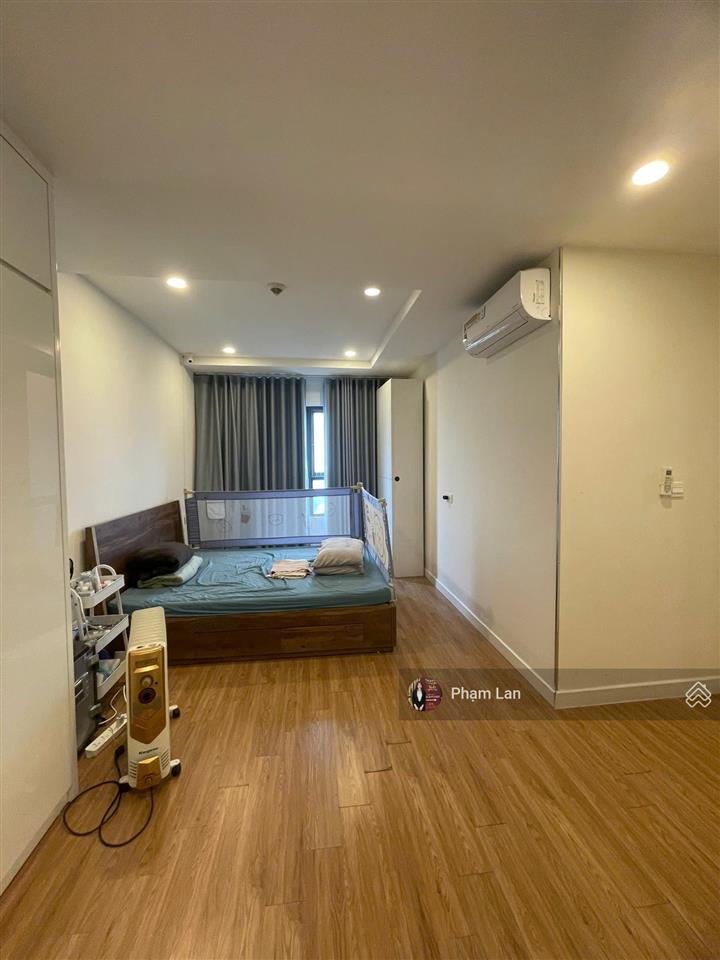 3pn kosmo tây hồ 101m2  tòa centro, tầng trung view hồ  full đồ  giá tốt 11,8 tỷ
