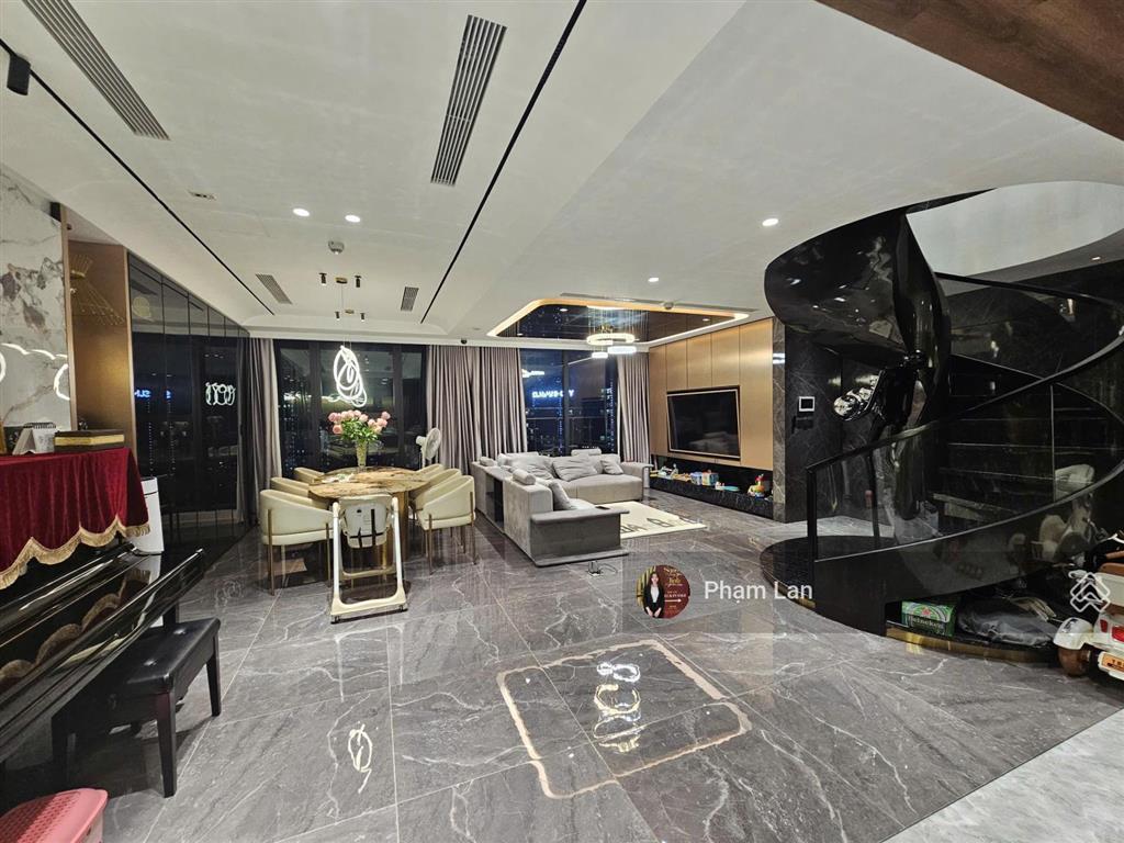 Bán căn hộ vip duplex sunshine city  207m2  5pn  tầng cao  giá 23.5 tỷ bao phí  view hồ tây