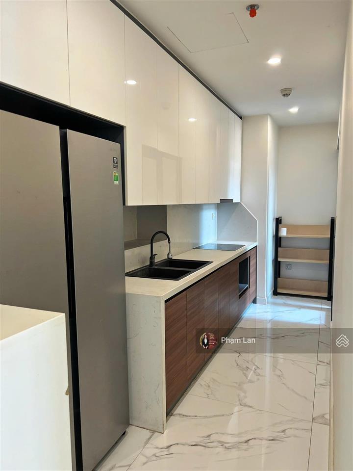 Cần bán nhanh căn 2pn  73m2 sunshine city  giá 7.8 tỷ bao phí  sẵn sổ giao dịch ngay