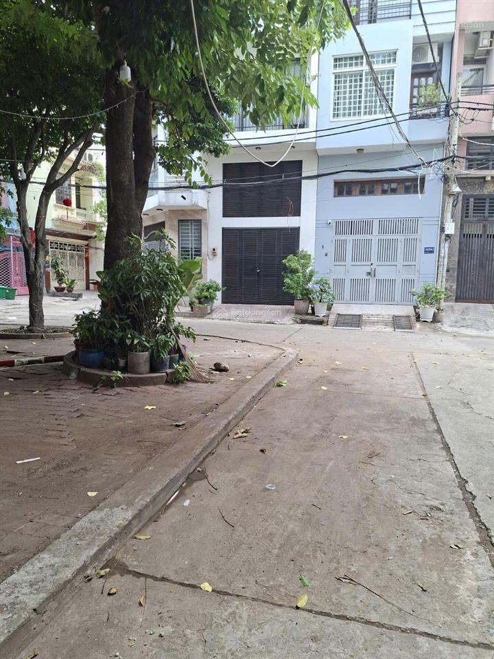 Cho thuê nhà nguyên căn hẻm 2 xe tải tránh nhau 118/49 bạch đằng, p. bình thạnh, 4pn, 3wc, 22tr/th