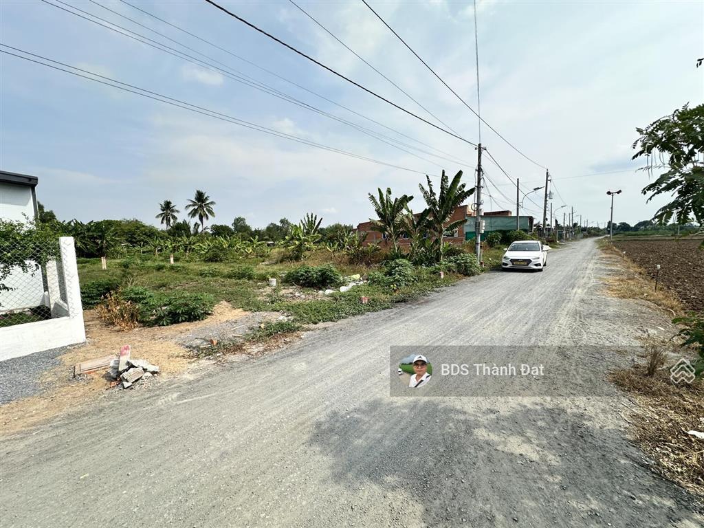 Đường 6m bê tông. 5x27m thổ cư