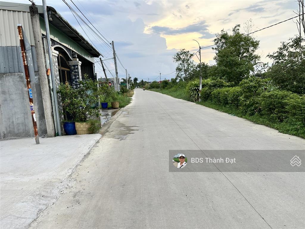 Đường tám thăng, bến lức 20x47m full thổ cư
