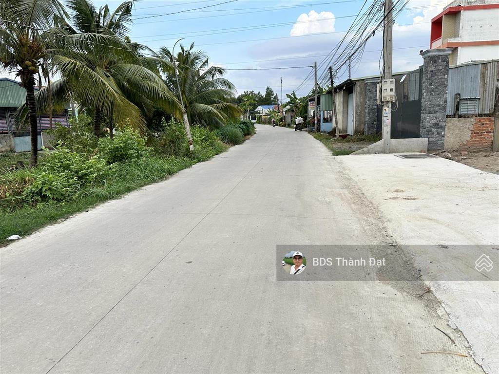 Đường tám thăng, bến lức 20x47m full thổ cư