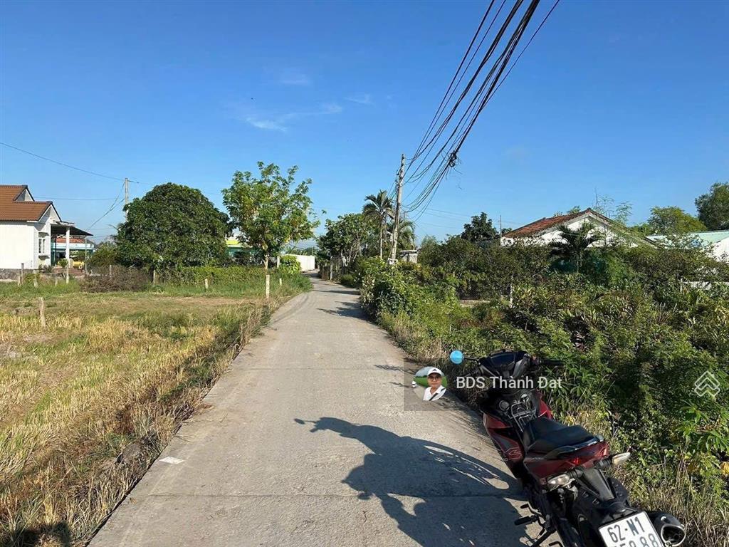 Thạnh đức, bến lức 1490m lúa, có sẵn 500m thổ cư