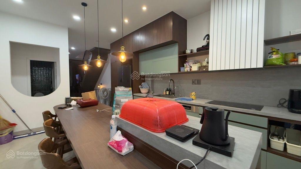 4 tầng đúc  lạc long quân tân bình  76m2 (4x19m) hẻm 8m  nhà thiết kế hiện đại có gara ô tô