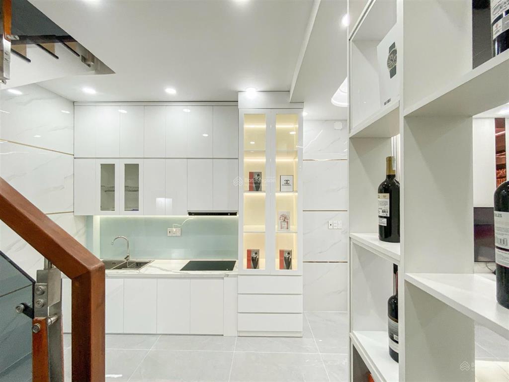 Nhà mới 100% ông ích khiêm ngay đầm sen căn góc không lộ giới 48m2( 4.1x12m) hẻm dân trí an ninh