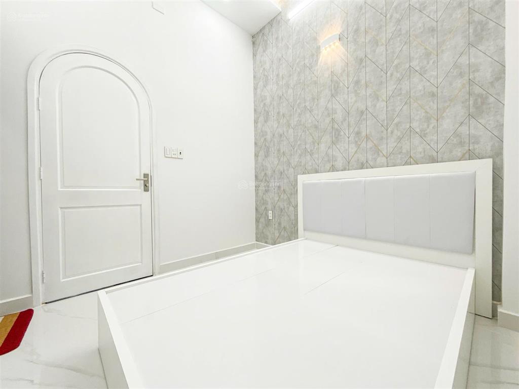 Nhà mới 100% ông ích khiêm ngay đầm sen căn góc không lộ giới 48m2( 4.1x12m) hẻm dân trí an ninh