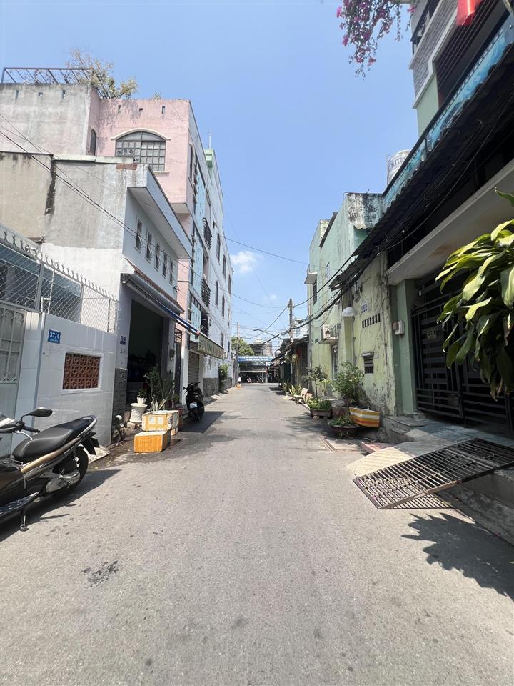 Cầu xéo tân sơn nhì tân phú  65m2  hẻm nhựa 8m  ngay siêu thị aeon mall  khu vực dân trí