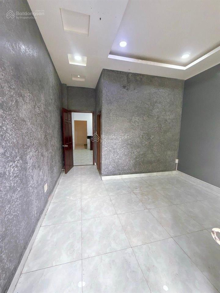 Mtkd nguyễn cửu đàm ngay tân sơn nhì 4 tầng đúc 48m2  đường 20m khu vực kinh doanh đỉnh