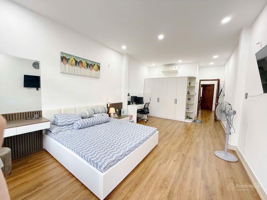 Mtkd bàu cát 4 tầng  4x18m (72m2)  ngay nguyễn hồng đào , đồng đen  dân cư an ninh