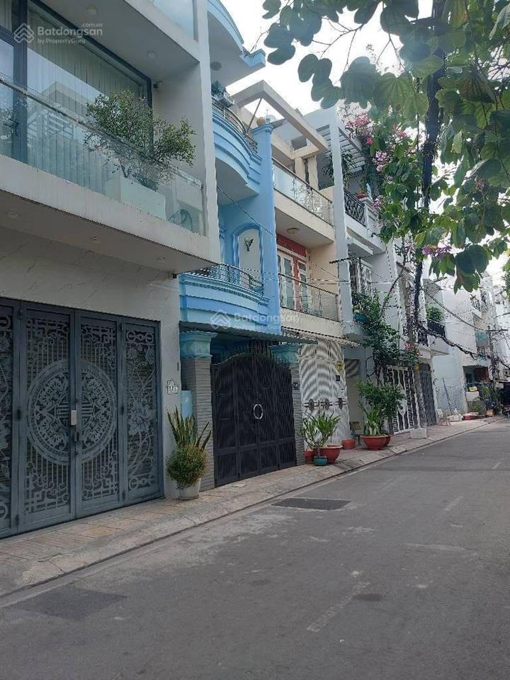 Khu vip tân sơn nhì cấp 4  ngang 5.5x18m nở hậu 83m2  hẻm nhựa 10m  đầy đủ tiện ích