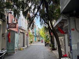 Bán nhà tân sơn nhì, tân phú  80m2 vuông vức  dân trí toàn nhà cao tầng  ô tô tránh nhau