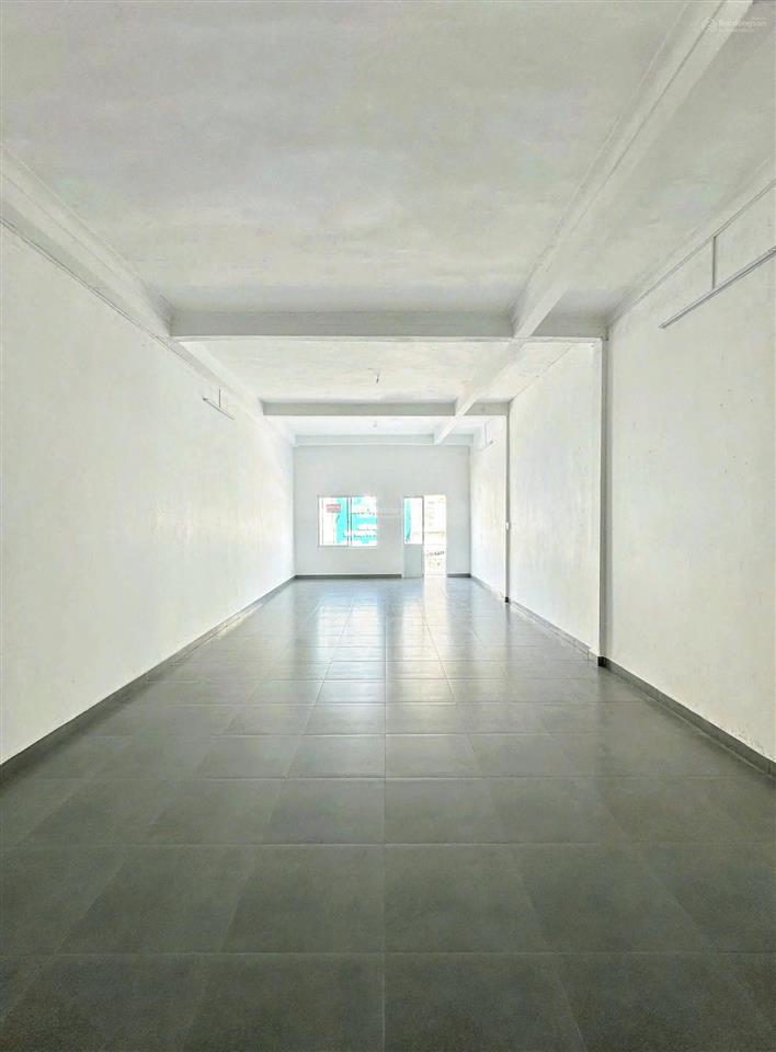 Bán nhà 2 mặt tiền trước  sau, trung tâm quy nhơn