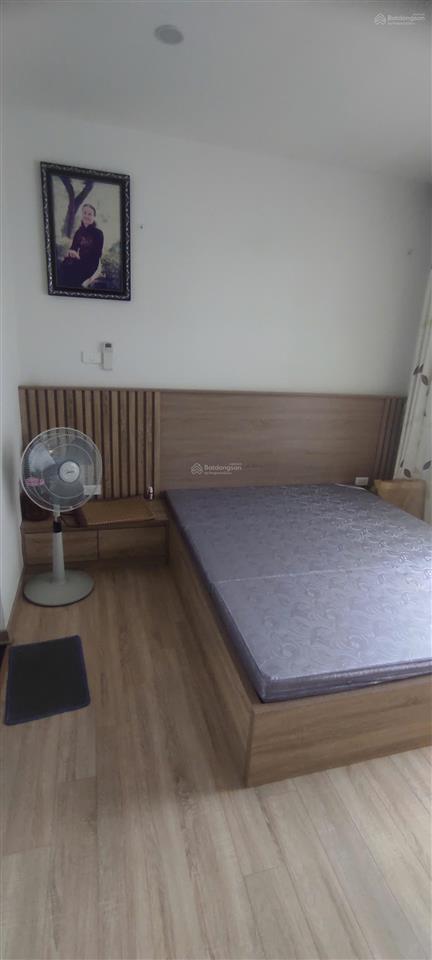 Chính chủ cần bán căn hộ 3n 93m2 full nội thất view hồ điều hòa giá 7 tỷ  0368 562 ***