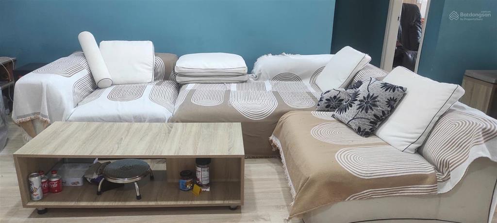 Chính chủ cần bán căn hộ 3n 93m2 full nội thất view hồ điều hòa giá 7 tỷ  0368 562 ***