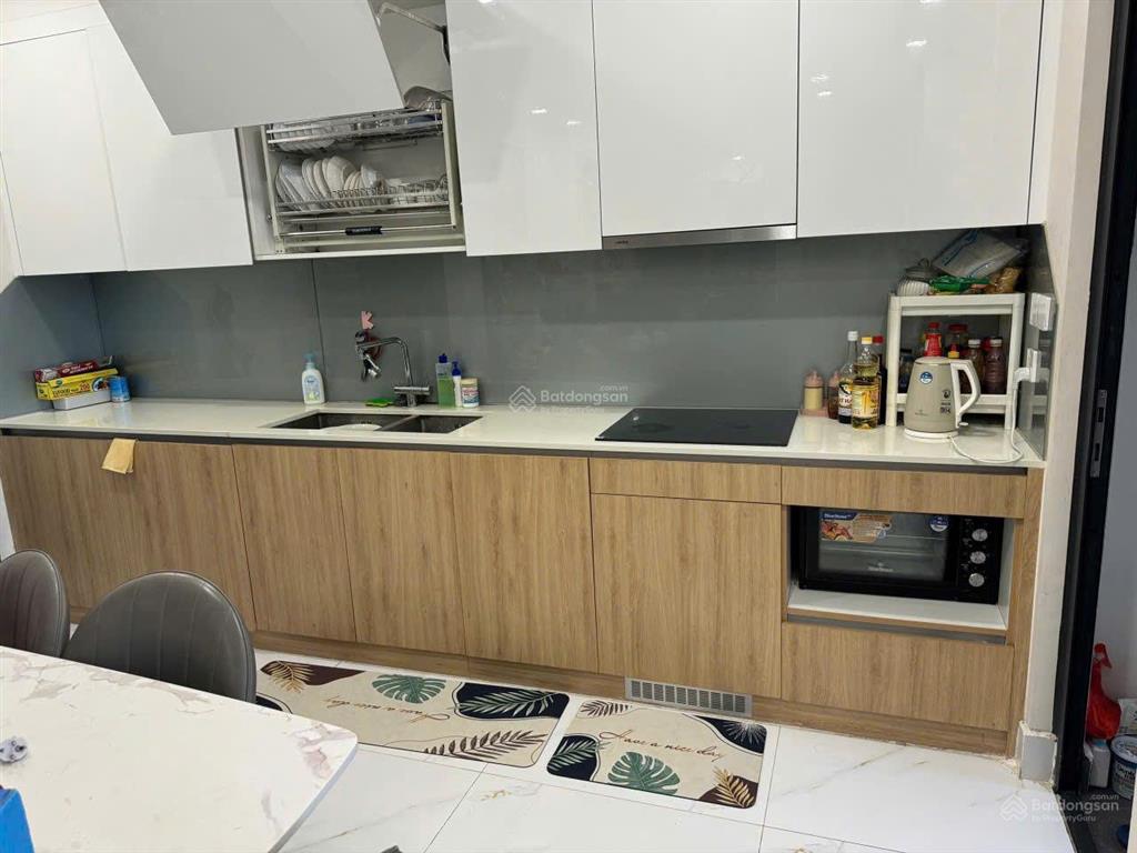 Bán nhanh căn hộ 3n diện tích 106m2 full nội thất giá 14 tỷ  0368 562 ***