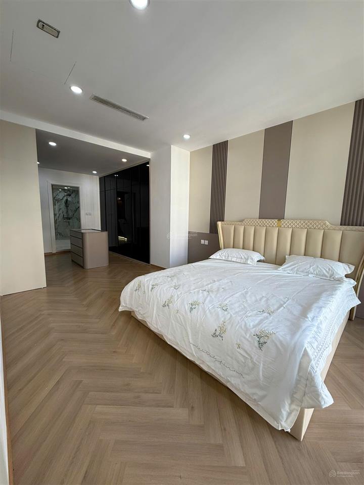 Siêu hiếm! bán căn duplex rộng gần 300m2 tk 5pn+1/3vs bc đn giá 56 tỷ bao phí  0368 562 ***