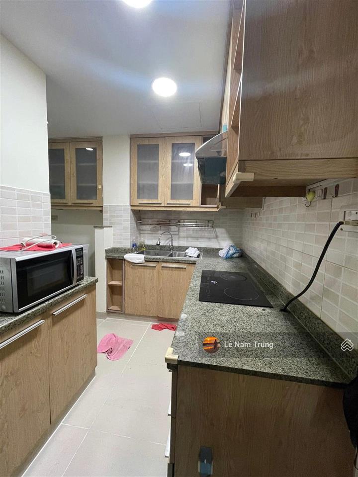 Chủ định cư bán tản đà court q5 68m2 2pn 2wc 1.935 tỷ full nội thất (nữ bớt 50 triệu)