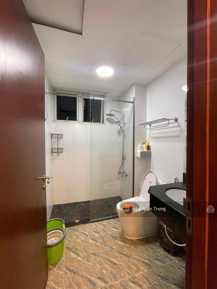 Chủ định cư bán tản đà court q5 68m2 2pn 2wc 1.935 tỷ full nội thất (nữ bớt 50 triệu)