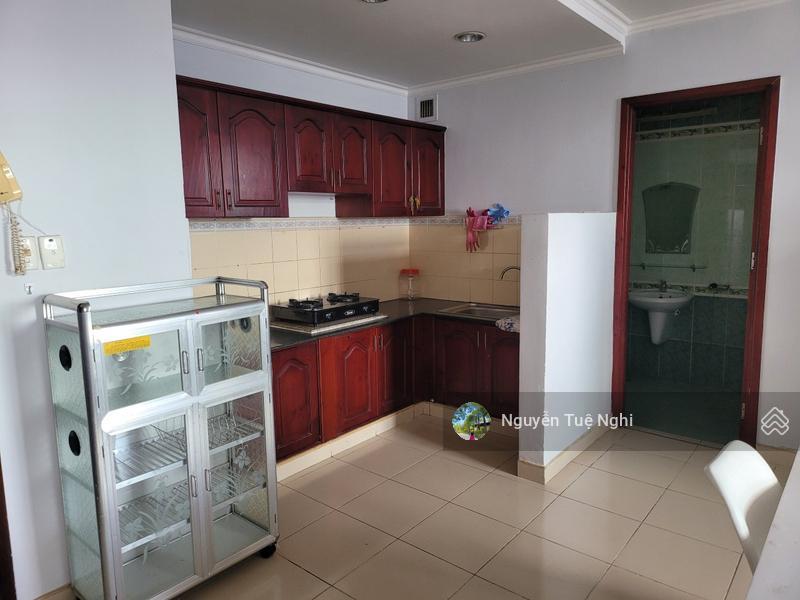 Bán cc tại screc tower, quận 3, dt 77m2, 2pn, 2wc giá 1ty670