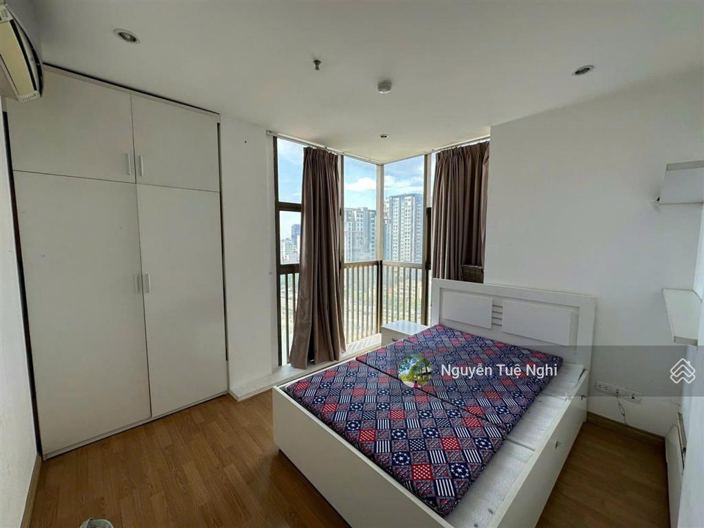 Cần bán cc khánh hội 2, quận 4, dt 80m2, 2pn 2wc giá 1ty790