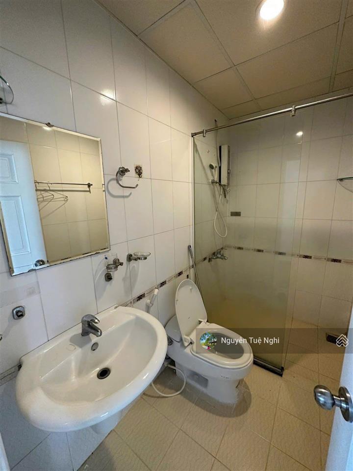 Chủ kẹt tiền bán khánh hội 2 quận 4 80m2 2pn 2wc chỉ 1,73ty full nội thất (ưu tiên nữ giảm 50tr)