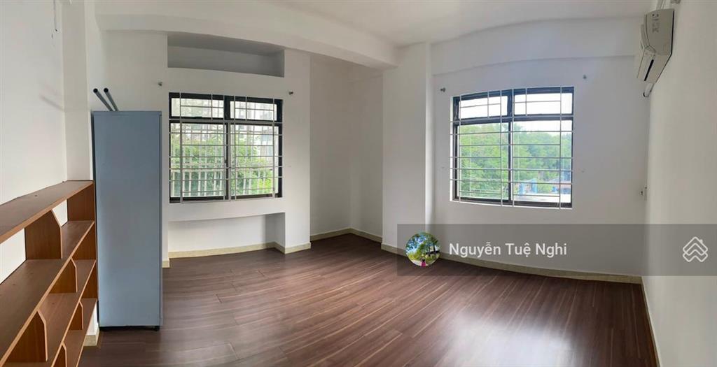 Chủ cần bán cc tôn thất thuyết, quận 4, dt 67.2m2, 2pn, 1wc giá 1ty890