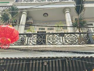 Bán nhà hiệp thành q12  hẻm 6m xe tải  3 tầng  khu dân trí cao  5.58 tỷ