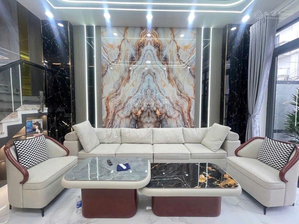 Nhà mới 100% 4 tầng  hẻm xe tải 6m thông  thới an, q12