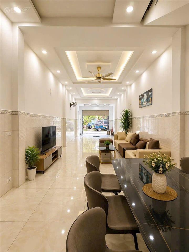 Giảm 300 triệu! bán nhà mặt tiền lâm thị hố, 2 lầu, 80m², kinh doanh tốt, chỉ 6,3 tỷ