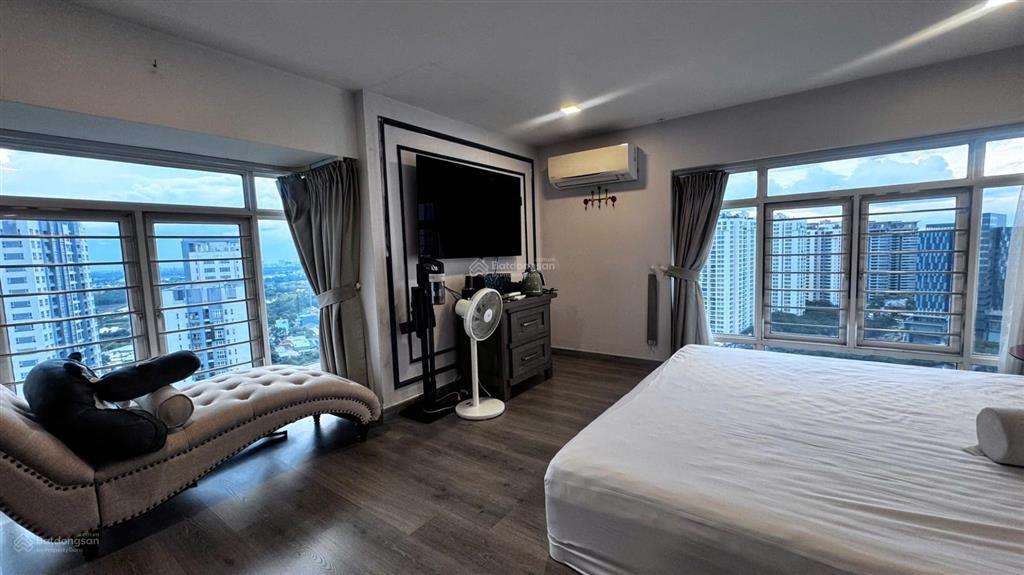 Biệt thự trên không, duplex phú hoàng anh, 5 phòng ngủ, view đẹp giá 15 tỷ