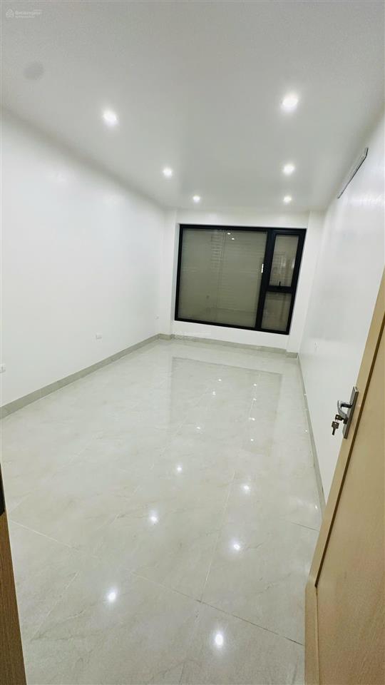 Chính chủ cần bán căn nhà 7 tầng thang máy