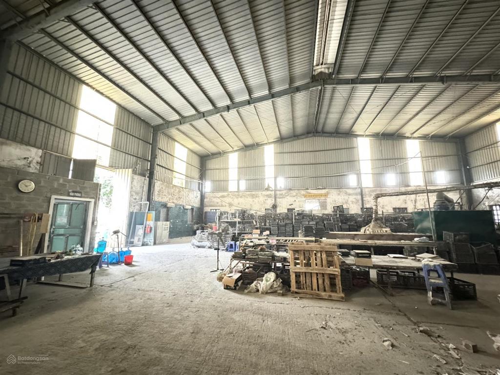 Cho thuê 600m kho xưởng tại cụm cn trại gà từ liêm  hn