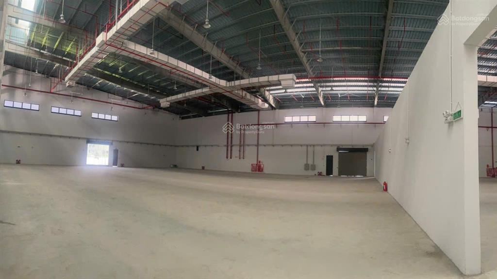 Cho thuê nhà máy độc lập 9580m2 pccc tự động nghiệm thu hạng c tại cụm cn quất động, thường tín