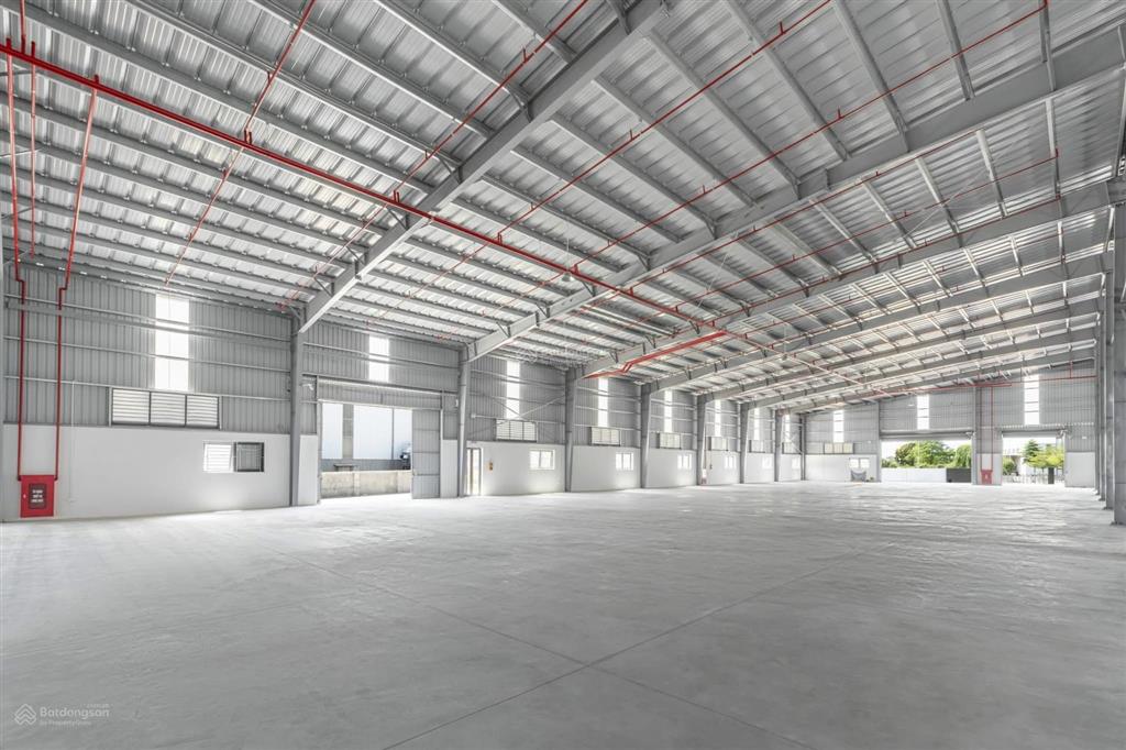 Cho thuê 2500m2 kho xưởng pccc tự động tại quất động  thường tín